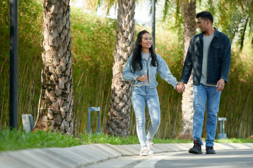 Couple Enjoying Second Date